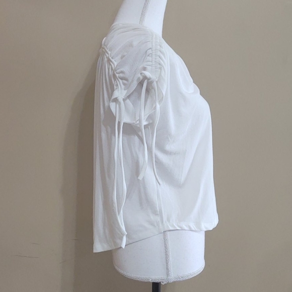 Code x Mode White Top - Picture 3 of 6